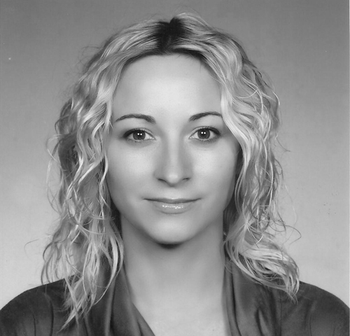 Real Estate Agent for Russian